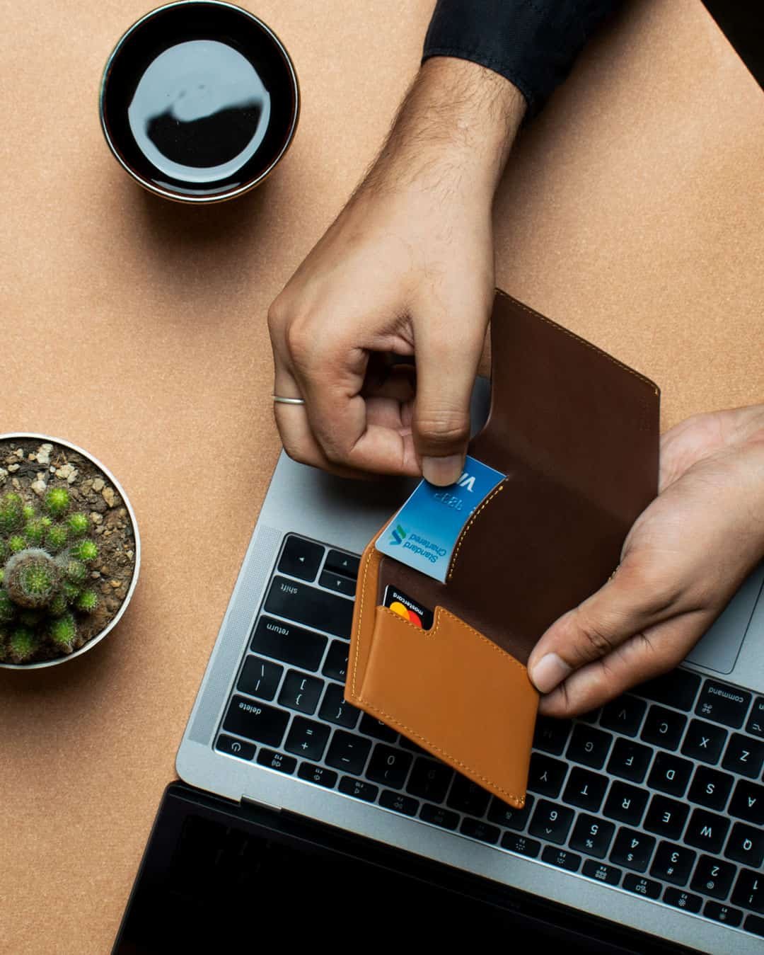 Infinity - Trifold Wallet - Aurochs