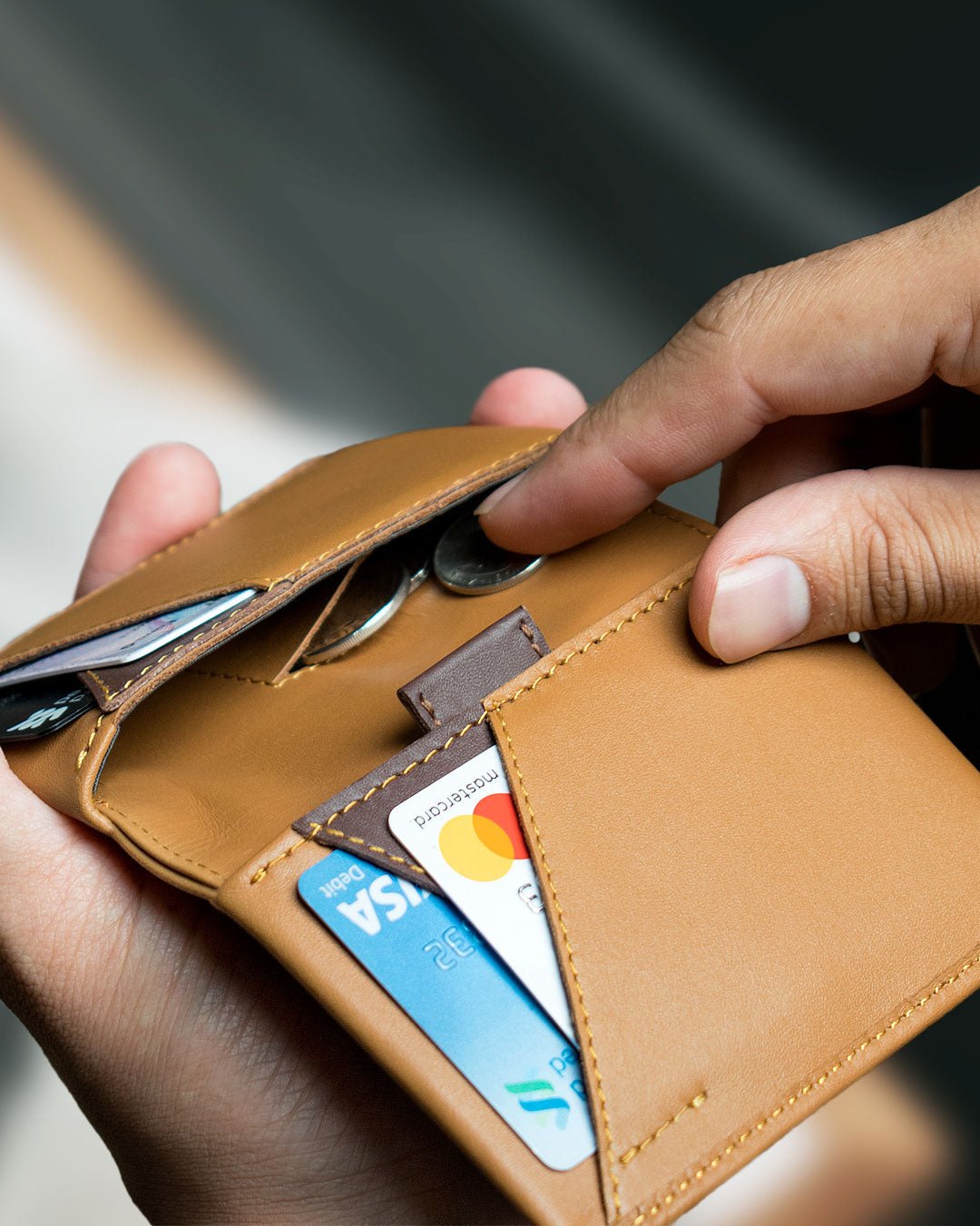 Gravity - Billfold Wallet - Aurochs